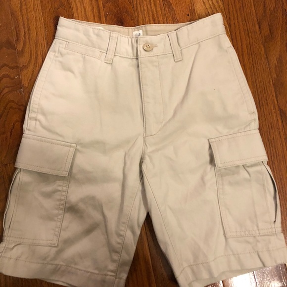 GAP Other - Gap Boys Cargo Shorts size 12 Slim